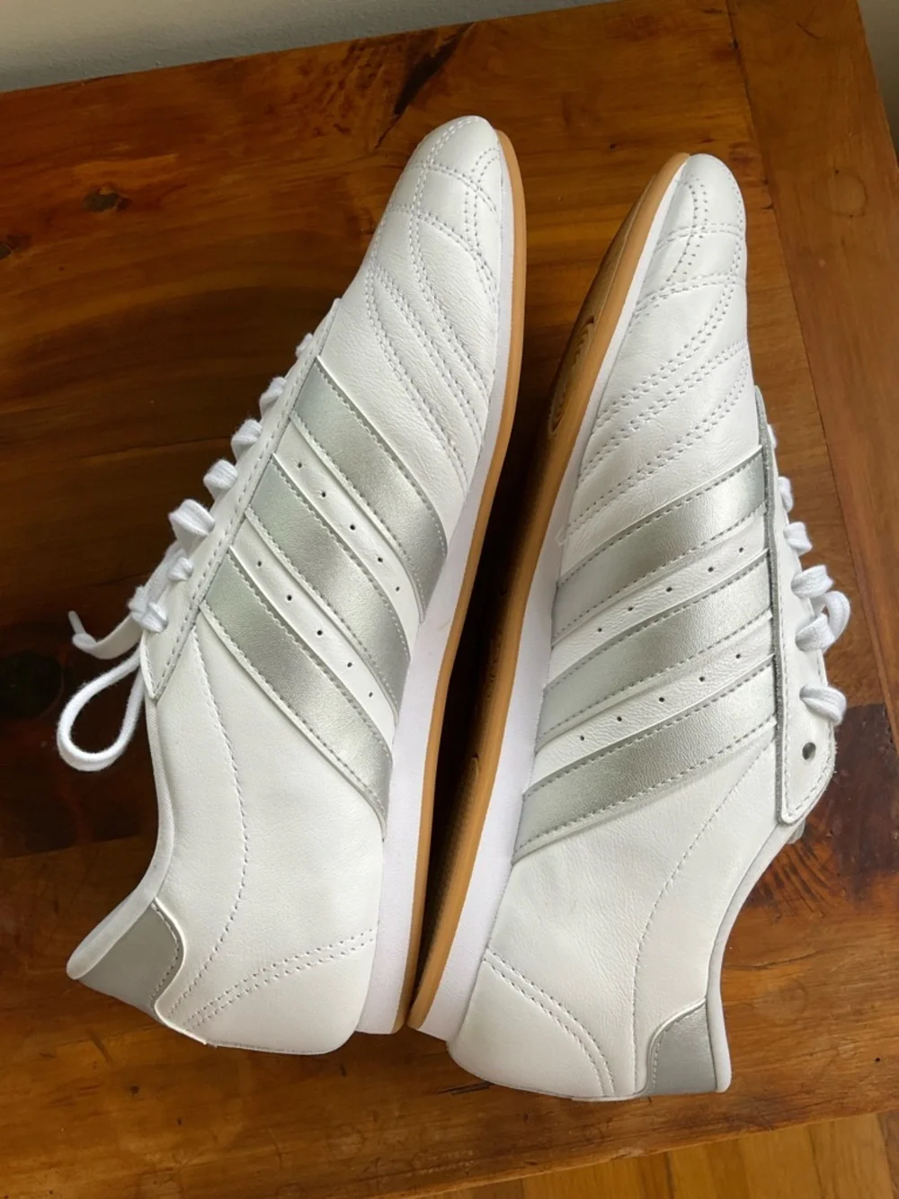 Women’s Adidas Originals Taekwondo Lace Shoes, White/Silver, Size 9